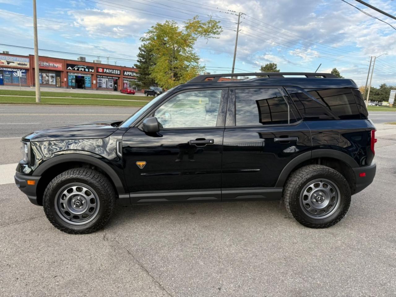 2021 Ford Bronco Sport BADLANDS/ 2.0L TURBO/ CARPLAY/ REAR CAM/ BLINDSPOT - Photo #4