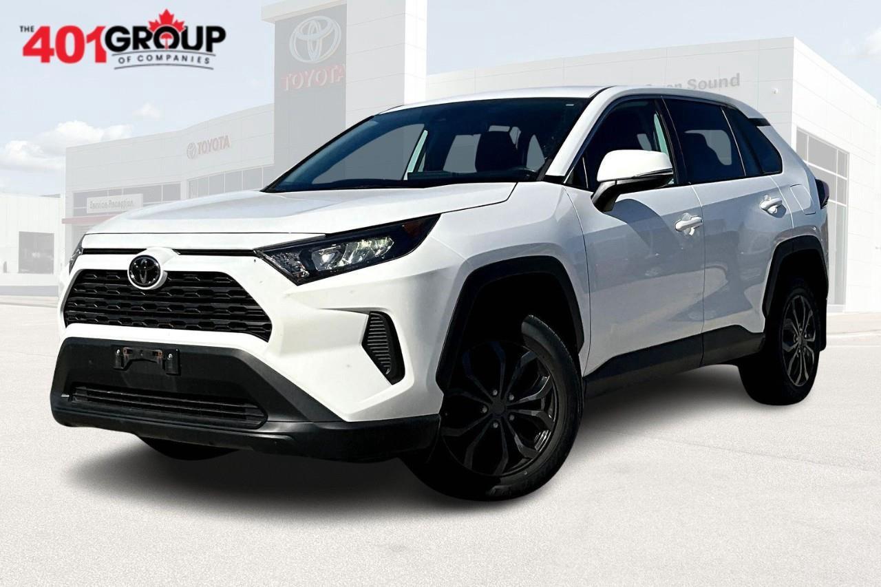 2023 Toyota RAV4 LE Photo
