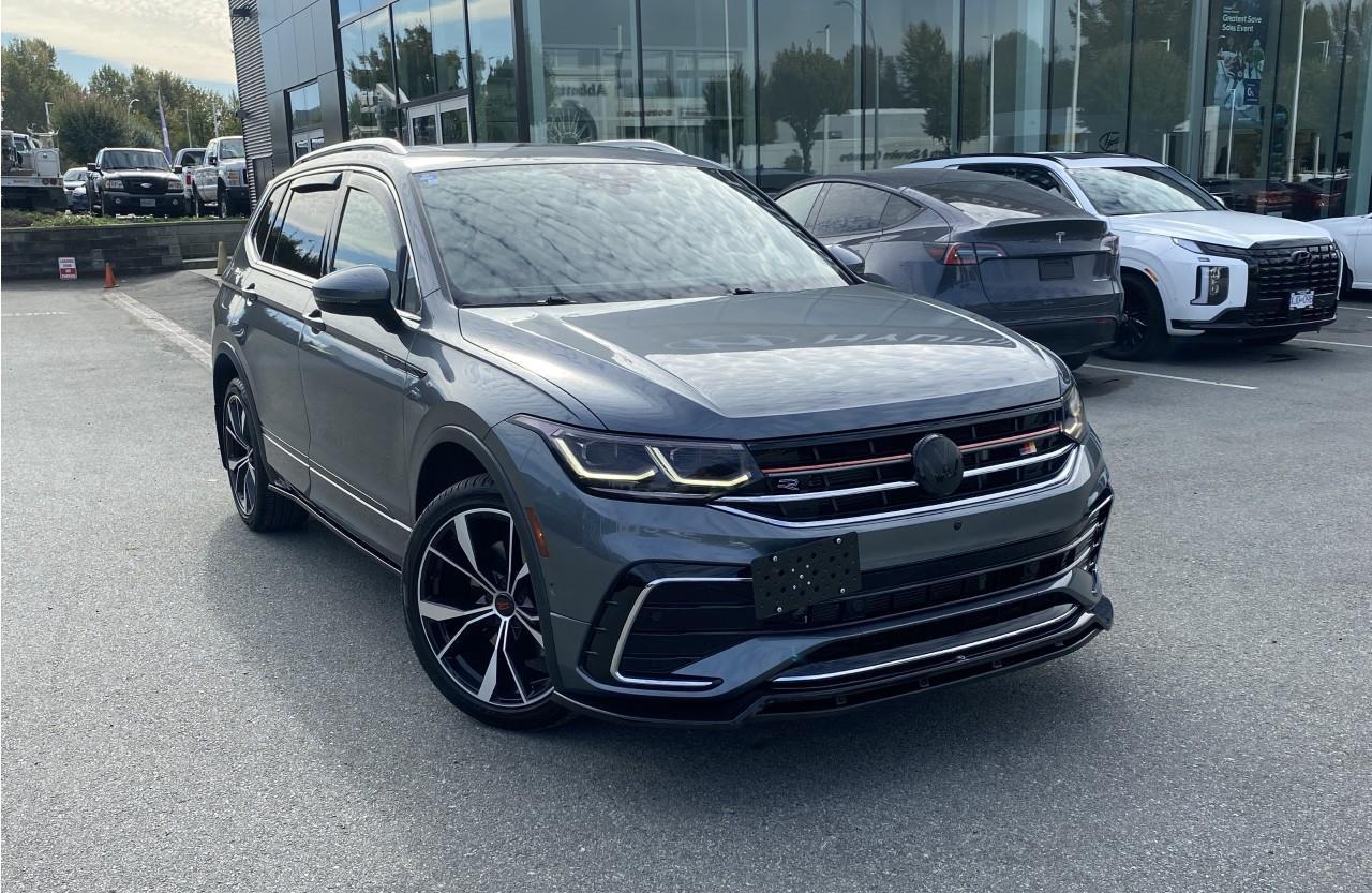 Used 2022 Volkswagen Tiguan Highline R-line for sale in Abbotsford, BC