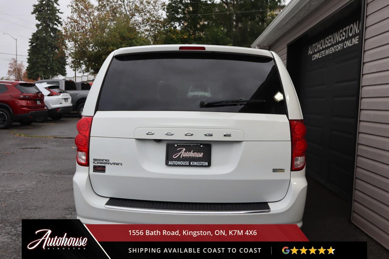 2017 Dodge Grand Caravan CVP/SXT DVD SYSTEM - REMOTE SLIDERS Photo4