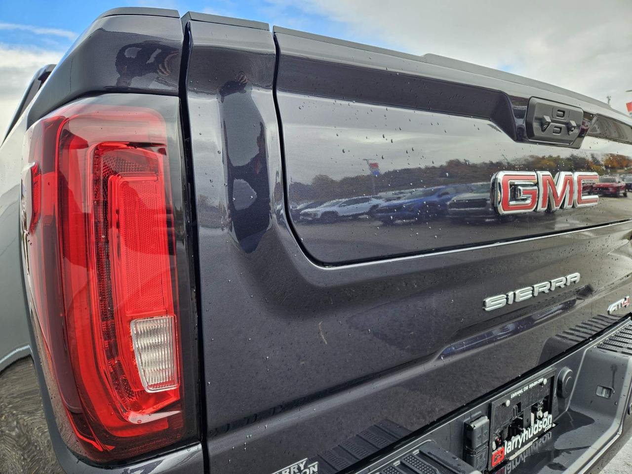 2024 GMC Sierra 1500 AT4 One Owner | Premium | Sunroof | Technology Package | 20" Wheels Photo