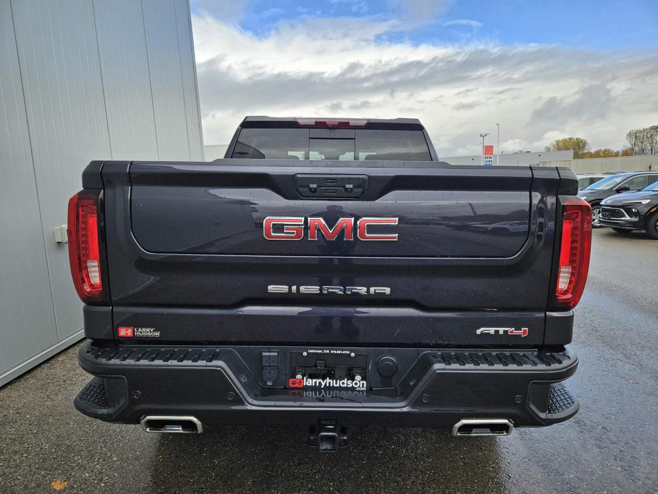 2024 GMC Sierra 1500 AT4 One Owner | Premium | Sunroof | Technology Package | 20" Wheels Photo