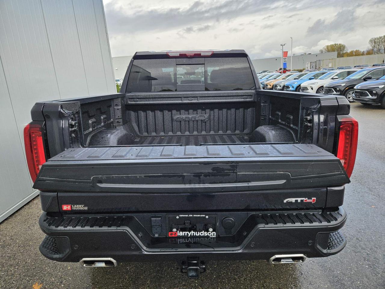 2024 GMC Sierra 1500 AT4 One Owner | Premium | Sunroof | Technology Package | 20" Wheels Photo