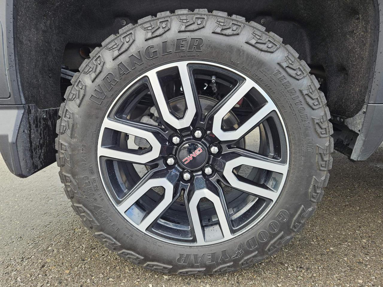 2024 GMC Sierra 1500 AT4 One Owner | Premium | Sunroof | Technology Package | 20" Wheels Photo