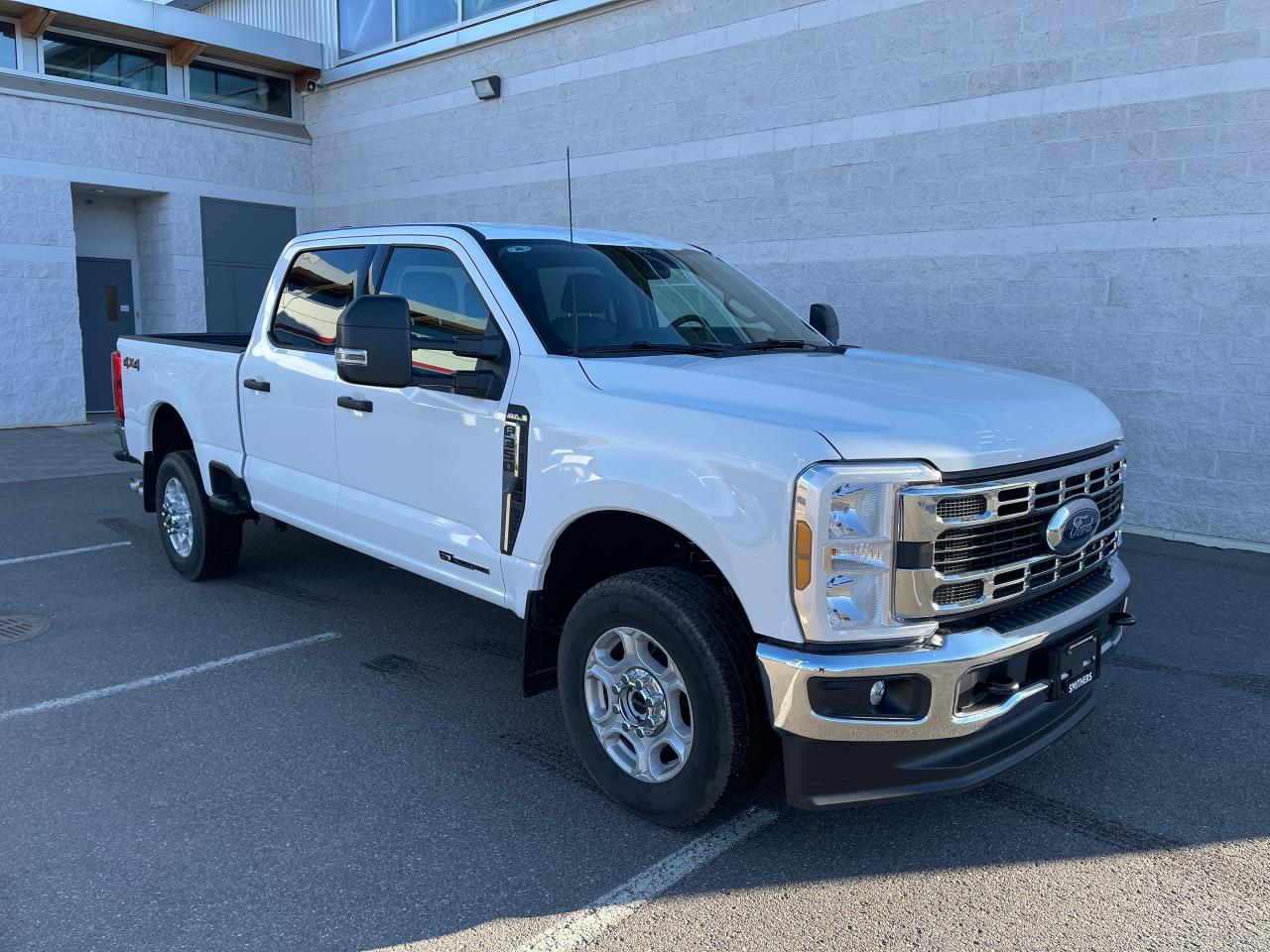 Used 2025 Ford F-350 Super Duty SRW XLT for sale in Smithers, BC