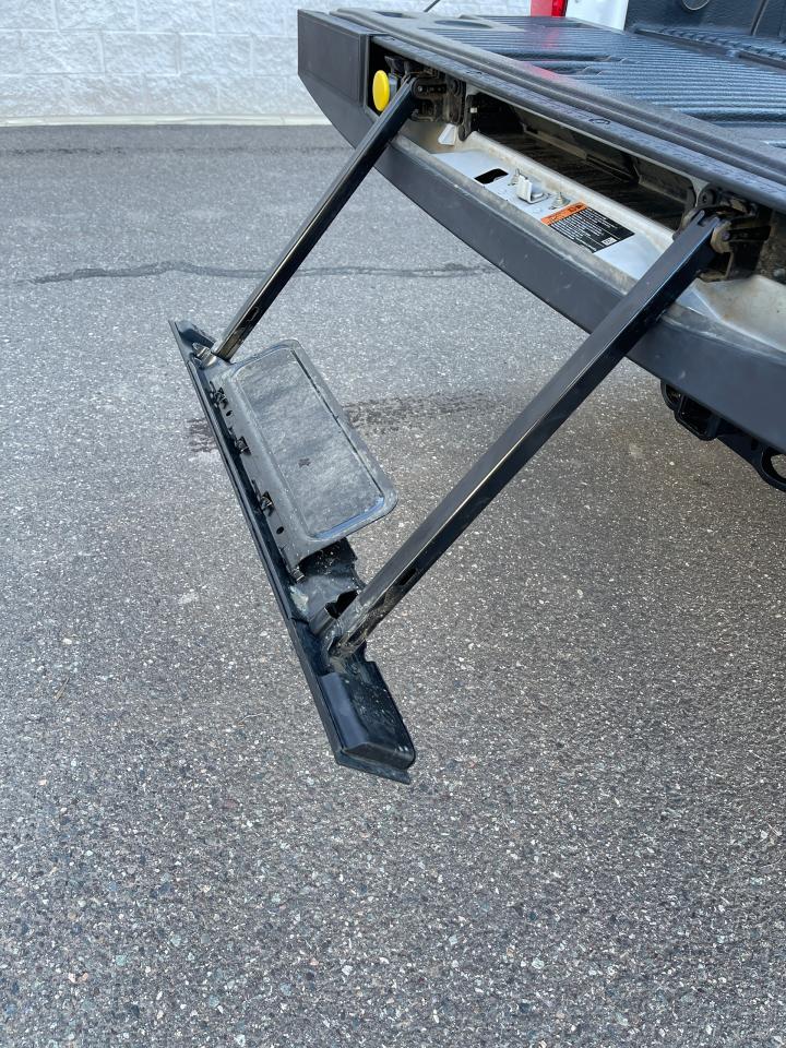 2025 Ford F-350 Super Duty SRW XLT Photo