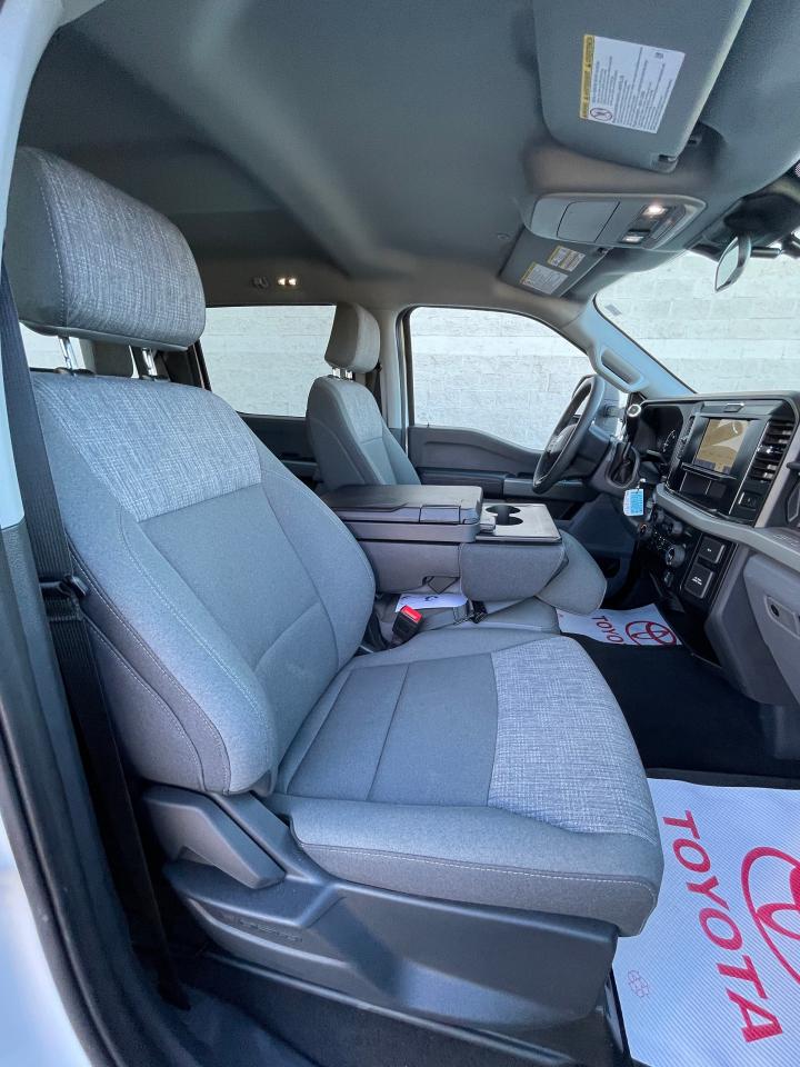 2025 Ford F-350 Super Duty SRW XLT Photo
