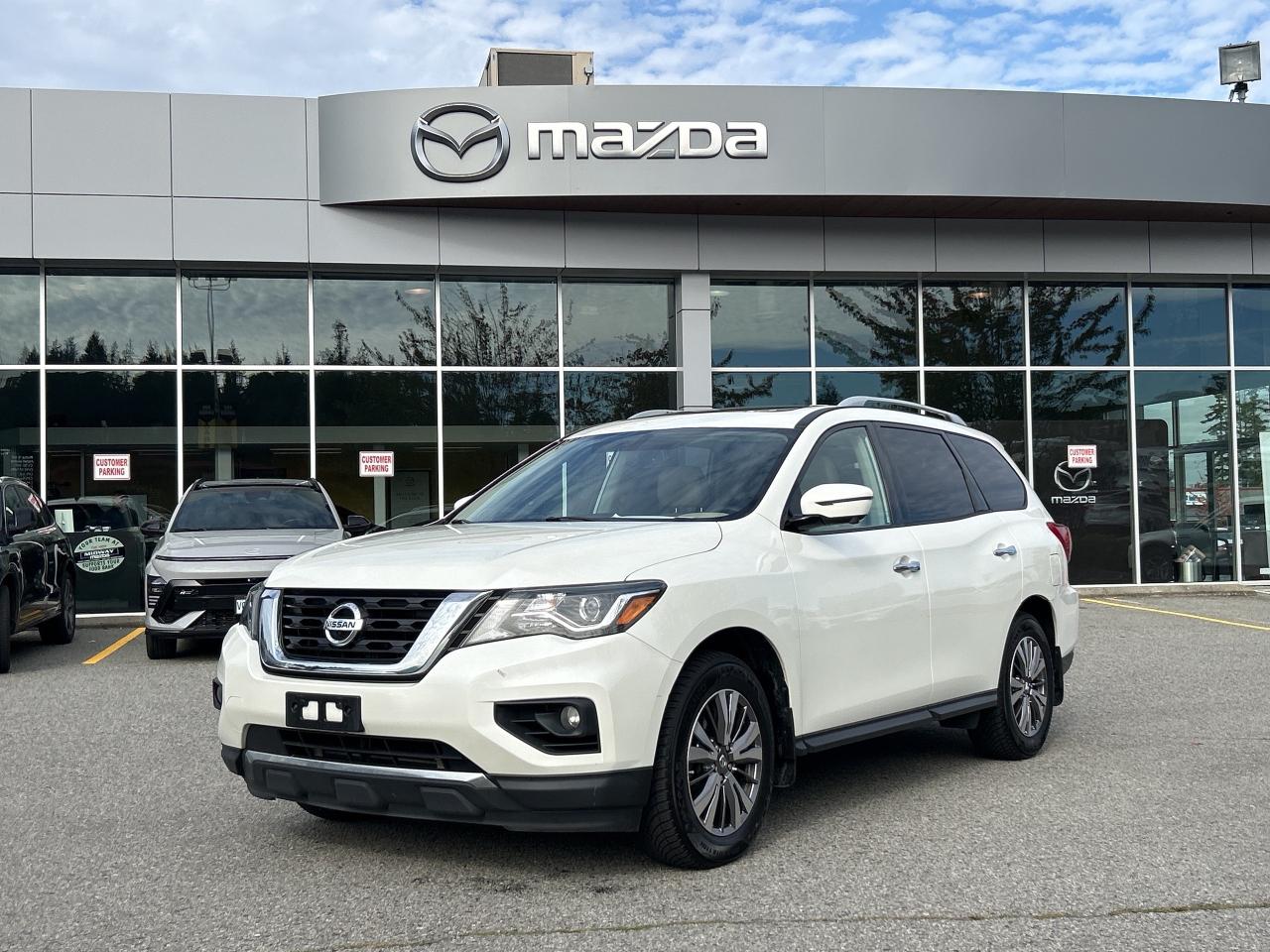 Used 2018 Nissan Pathfinder 4x4 SL Premium for sale in Surrey, BC