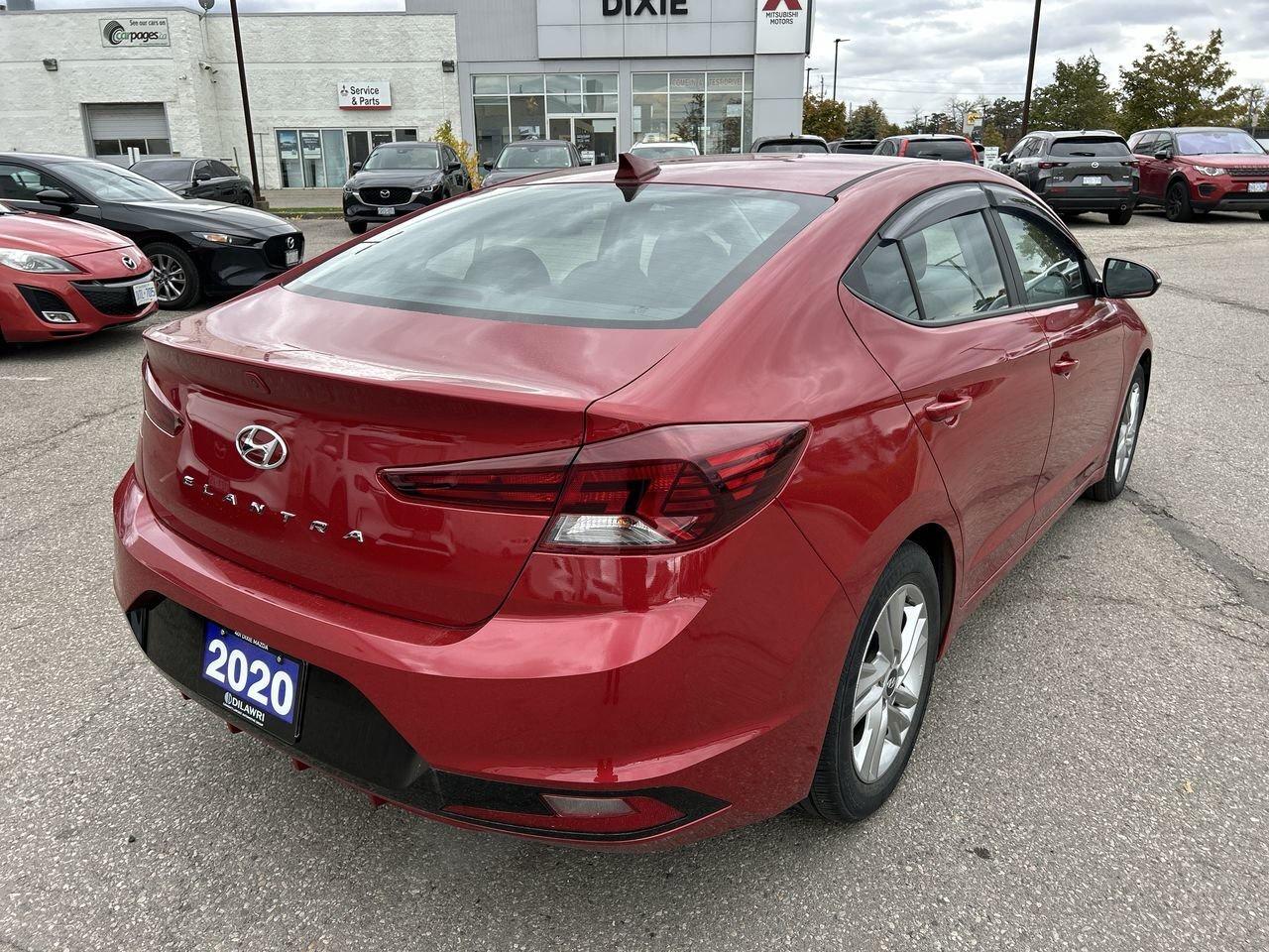 2020 Hyundai Elantra GT Preferred AT Photo