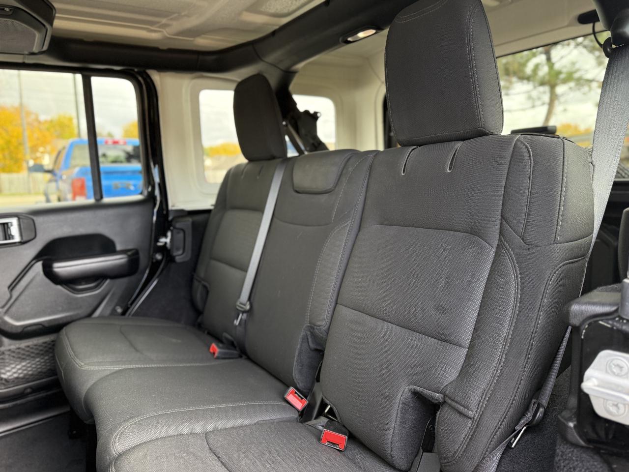 2019 Jeep Wrangler Unlimited Sport S 4x4 | BLUETOOTH | HEATED SEATS | Photo