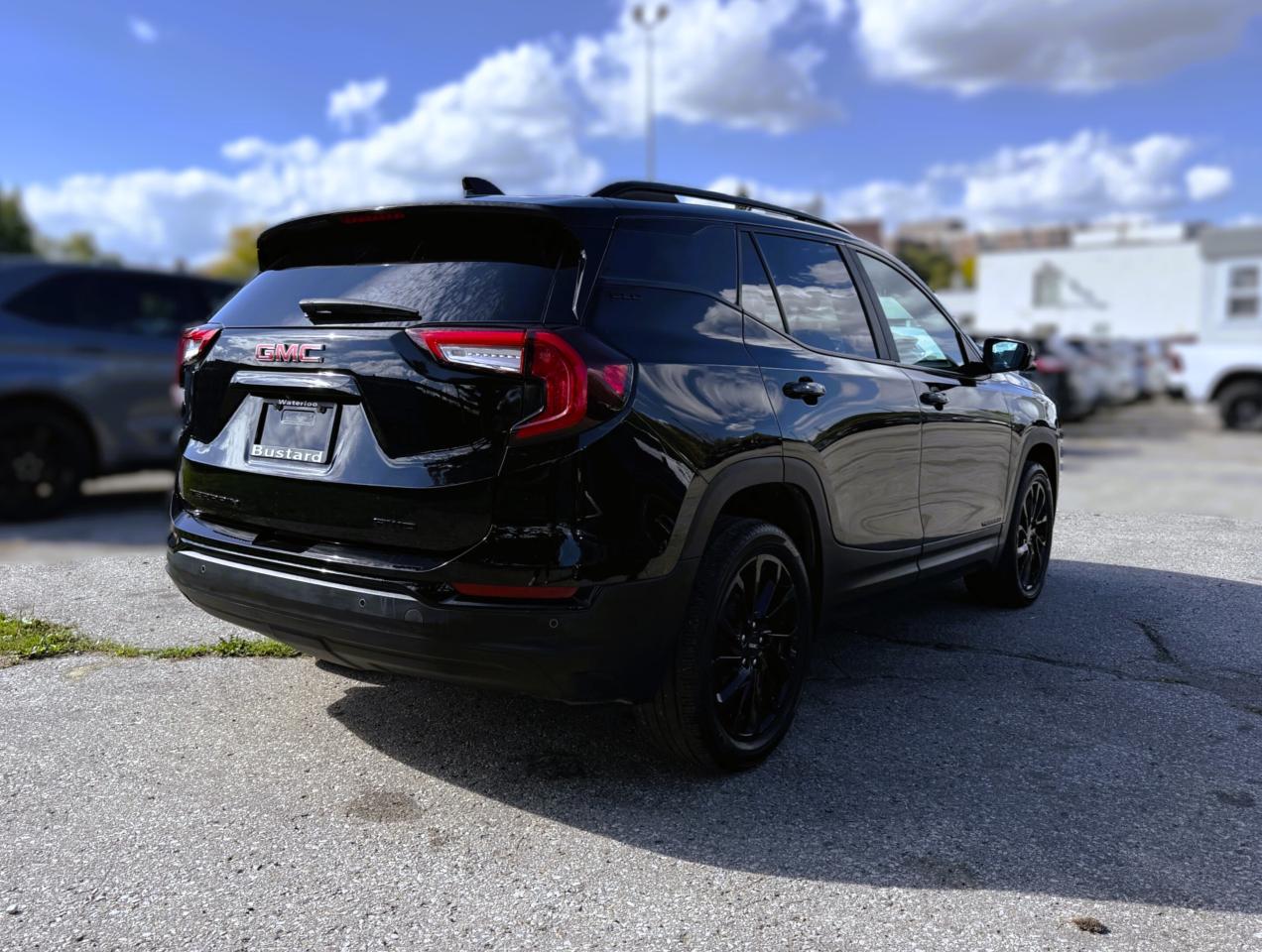 2023 GMC Terrain AWD 4dr SLE | REMOTE START | BLUETOOTH | Photo4