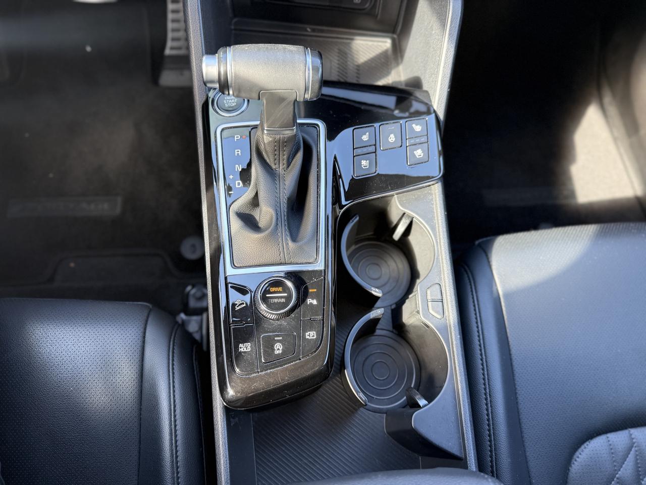 2023 Kia Sportage X-Line Limited AWD w-Black Interior | REMOTE START Photo