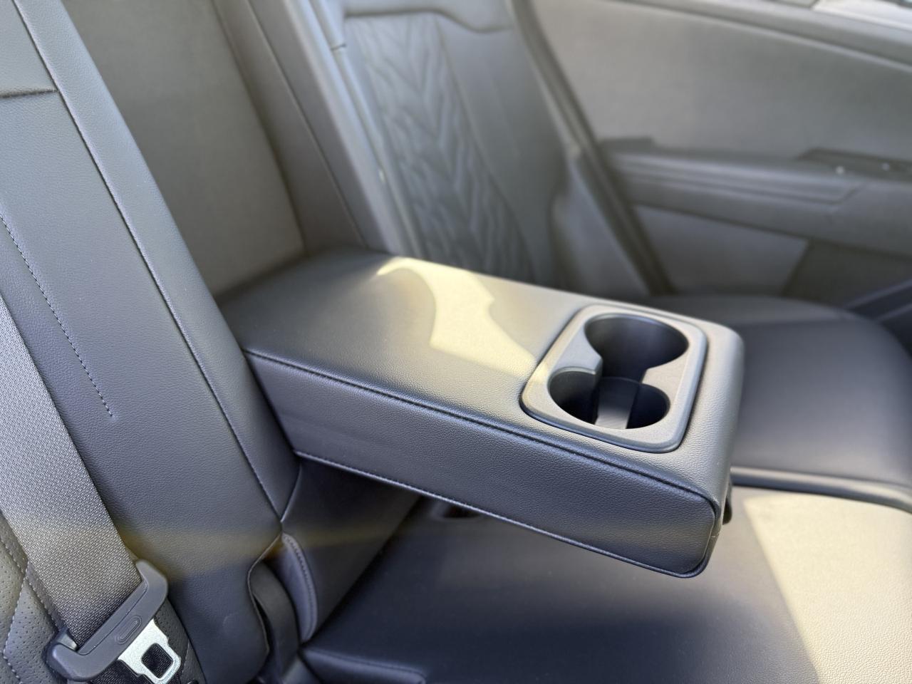 2023 Kia Sportage X-Line Limited AWD w-Black Interior | REMOTE START Photo