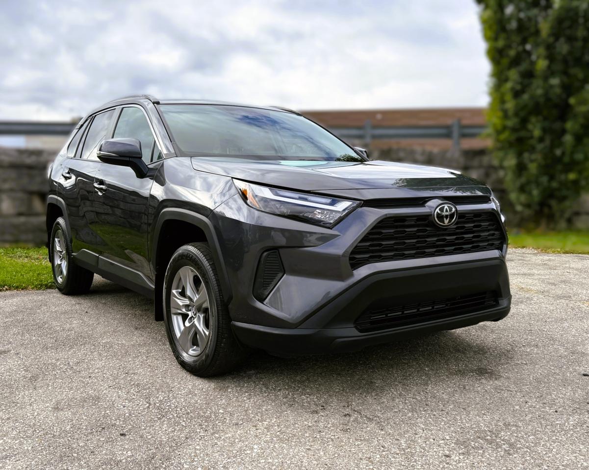 2023 Toyota RAV4 XLE AWD | SUNROOF | HEATED SEATS | LANE KEEP | Photo