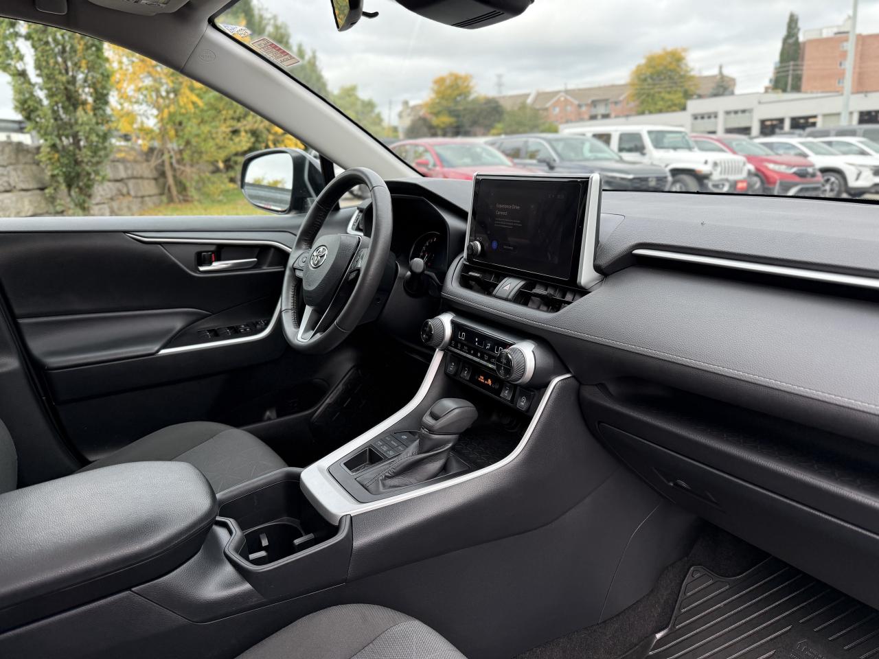 2023 Toyota RAV4 XLE AWD | SUNROOF | HEATED SEATS | LANE KEEP | Photo