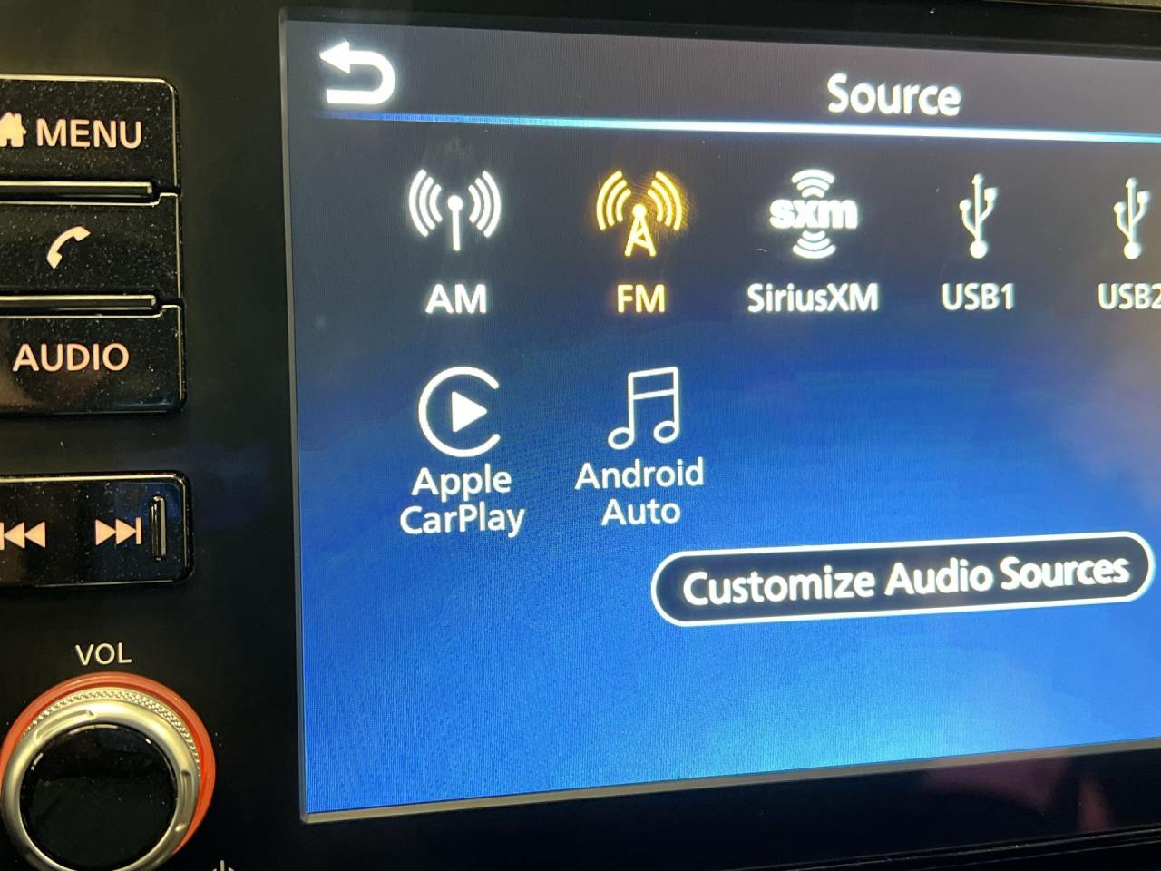 2023 Nissan Kicks SV  | CARPLAY | 17IN ALLOYS | ADAPT. CRUISE Photo