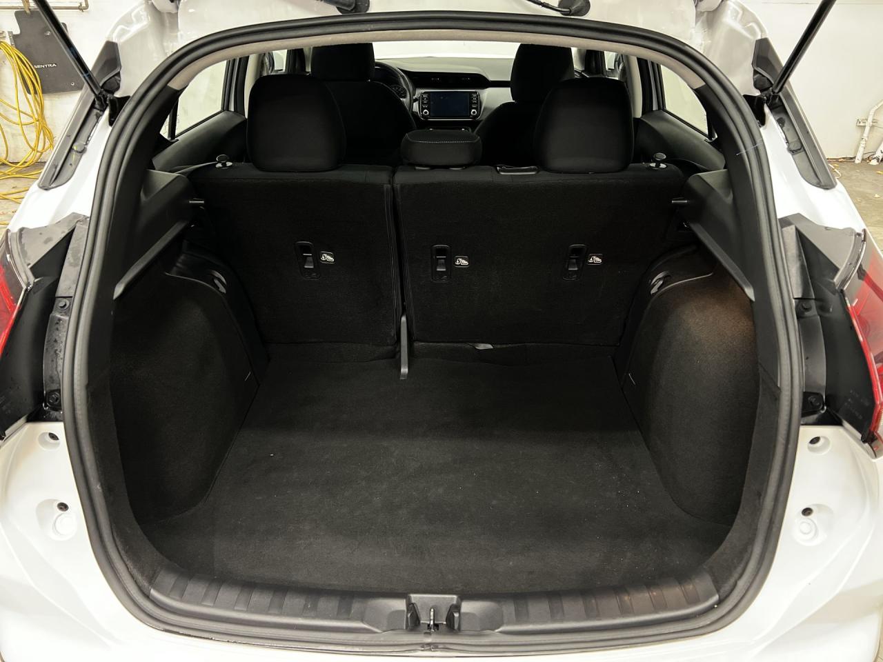 2023 Nissan Kicks SV  | CARPLAY | 17IN ALLOYS | ADAPT. CRUISE Photo