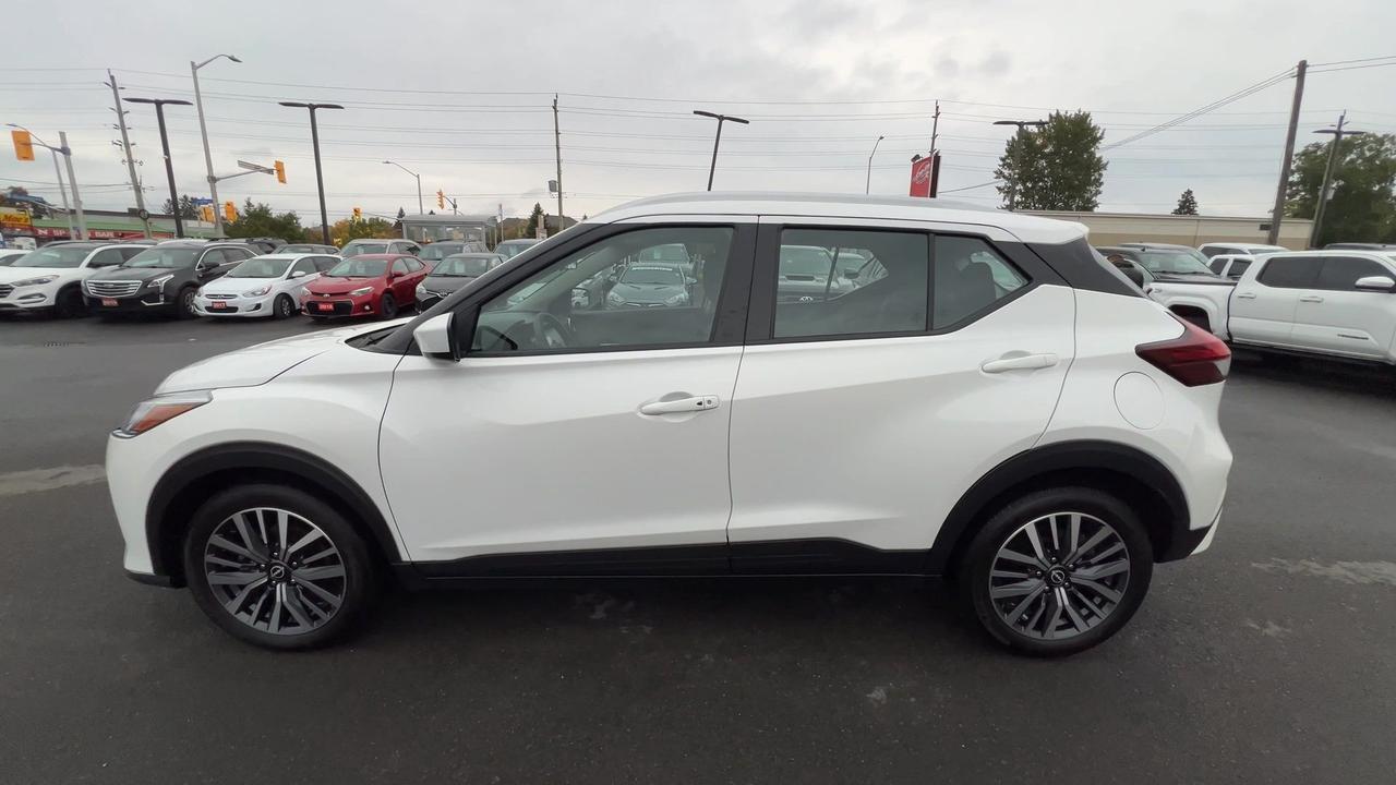 2023 Nissan Kicks SV  | CARPLAY | 17IN ALLOYS | ADAPT. CRUISE Photo4