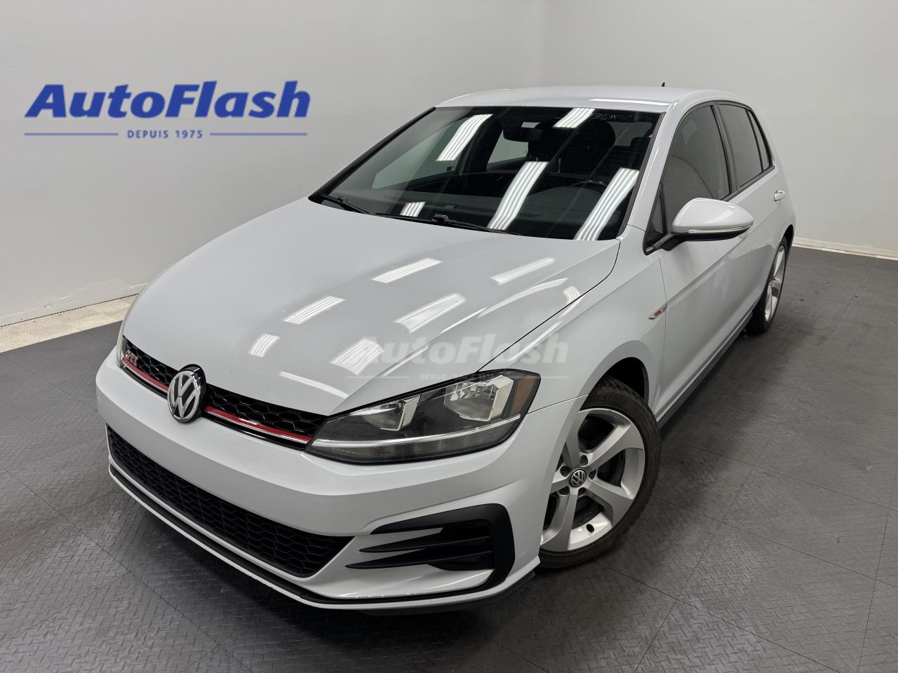 Used 2019 Volkswagen Golf GTI CARPLAY, CAMERA, SIÈGES CHAUFF, PADDLE SHIFTERS for sale in Saint-Hubert, QC