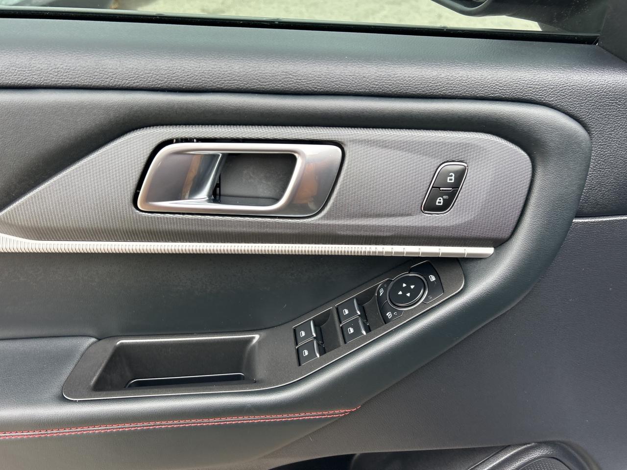 2025 Ford Explorer ST-Line  - BlueCruise -  Navigation Photo