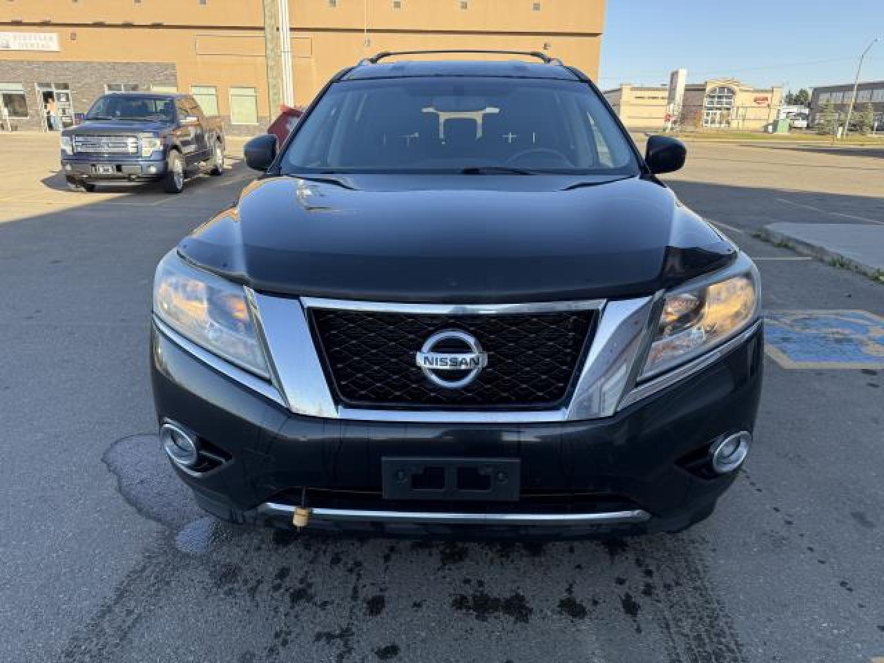 2015 Nissan Pathfinder SV 4WD - Photo #7