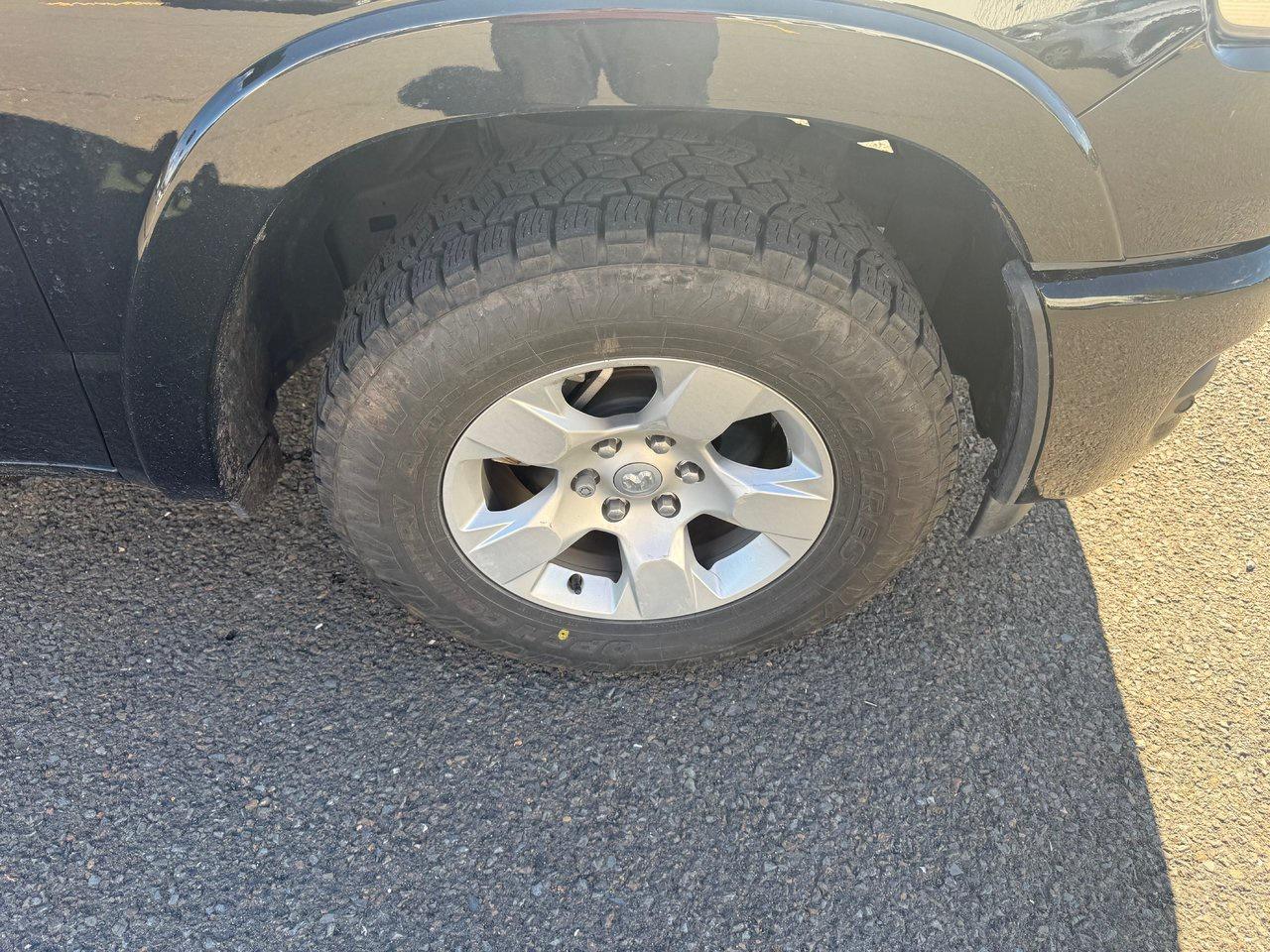 2025 RAM 1500 Big Horn Photo3