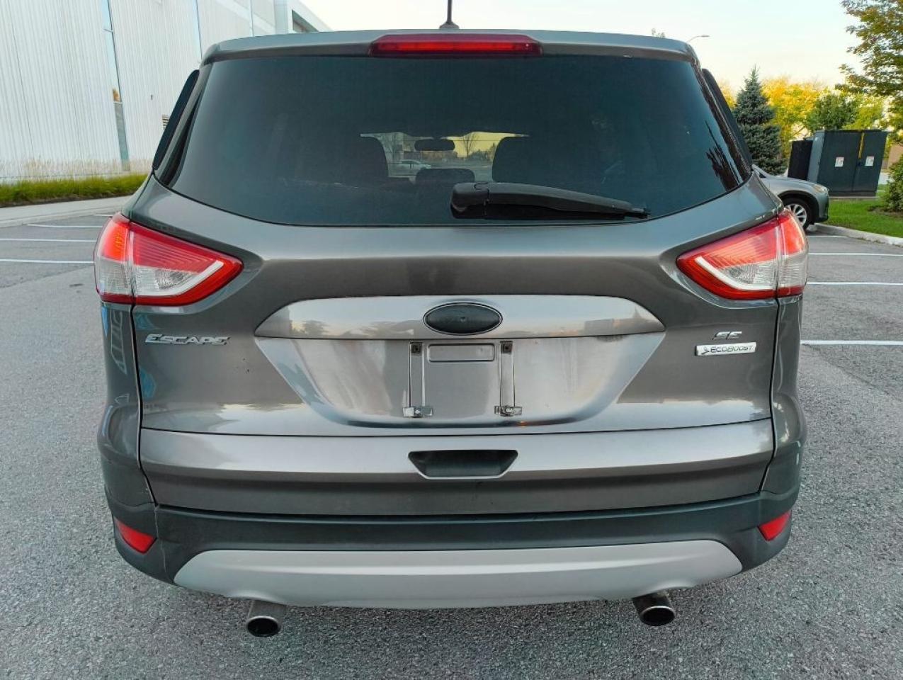 2013 Ford Escape SE 4dr Front-wheel Drive Automatic Photo