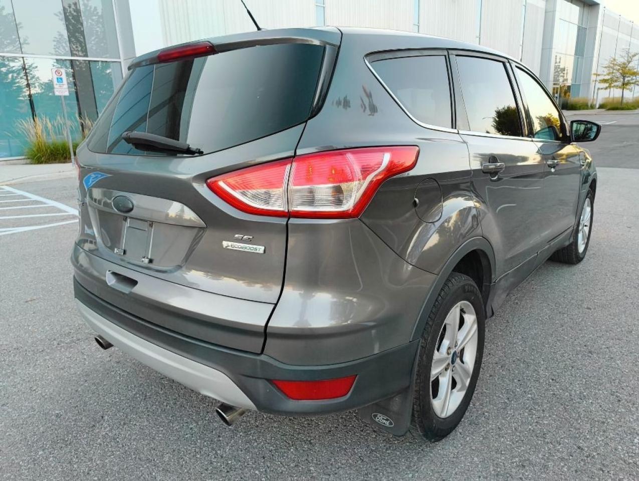 2013 Ford Escape SE 4dr Front-wheel Drive Automatic Photo