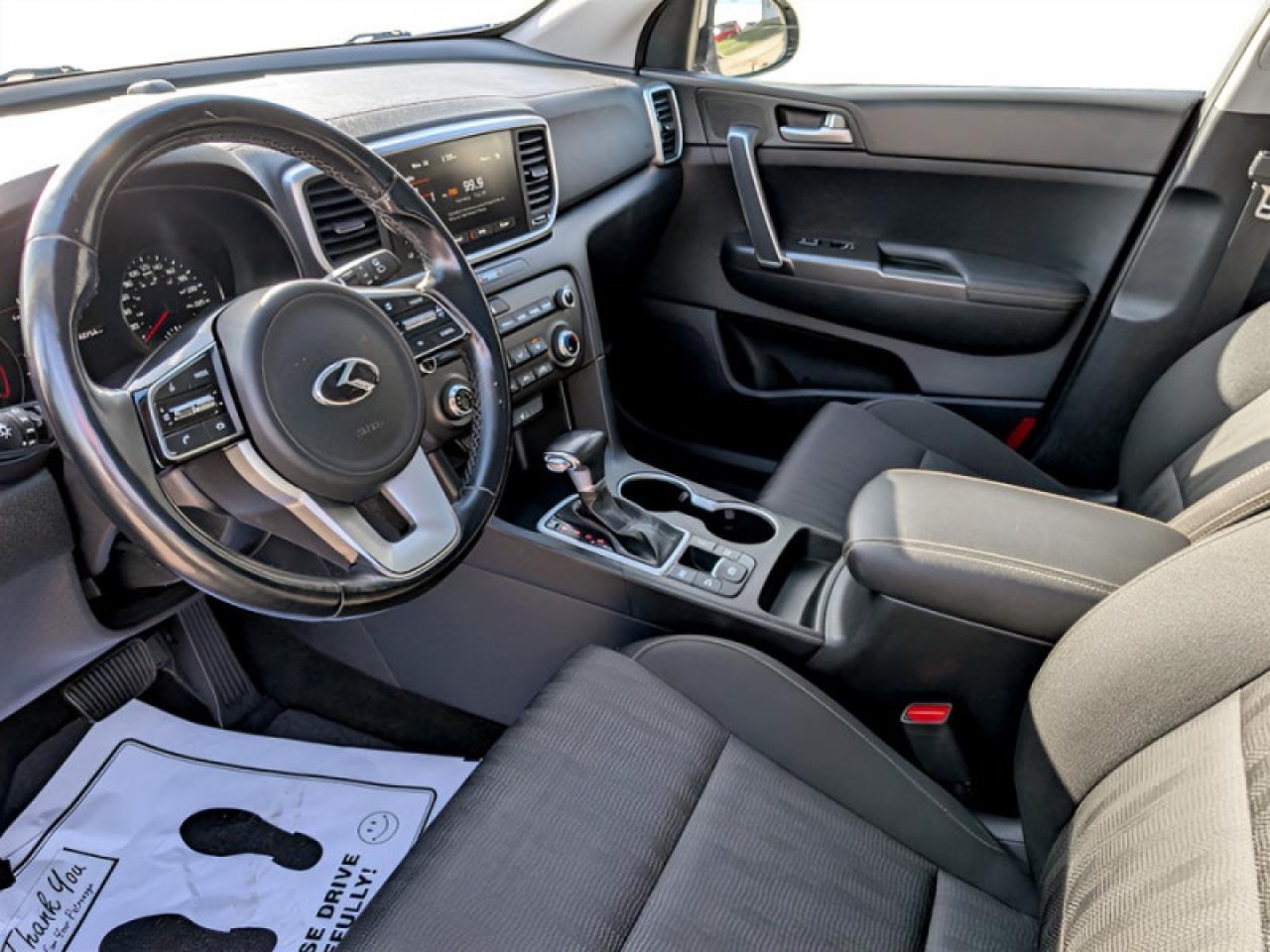 2022 Kia Sportage EX  **PANO ROOF - HTD SW** Photo