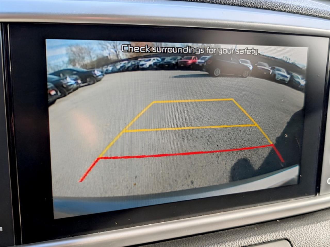 2022 Kia Sportage EX  **PANO ROOF - HTD SW** Photo