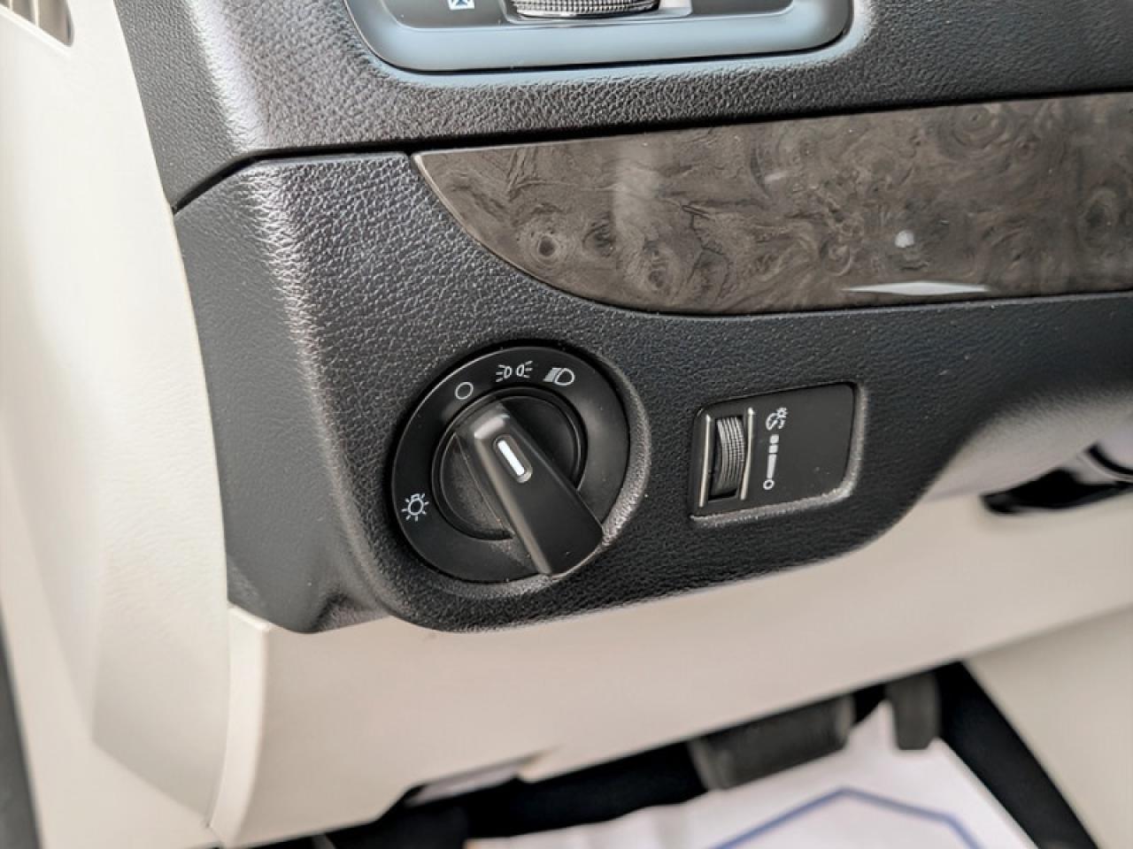 2019 Dodge Grand Caravan SE  **18 SERVICE RECS. - UCONNECT** Photo