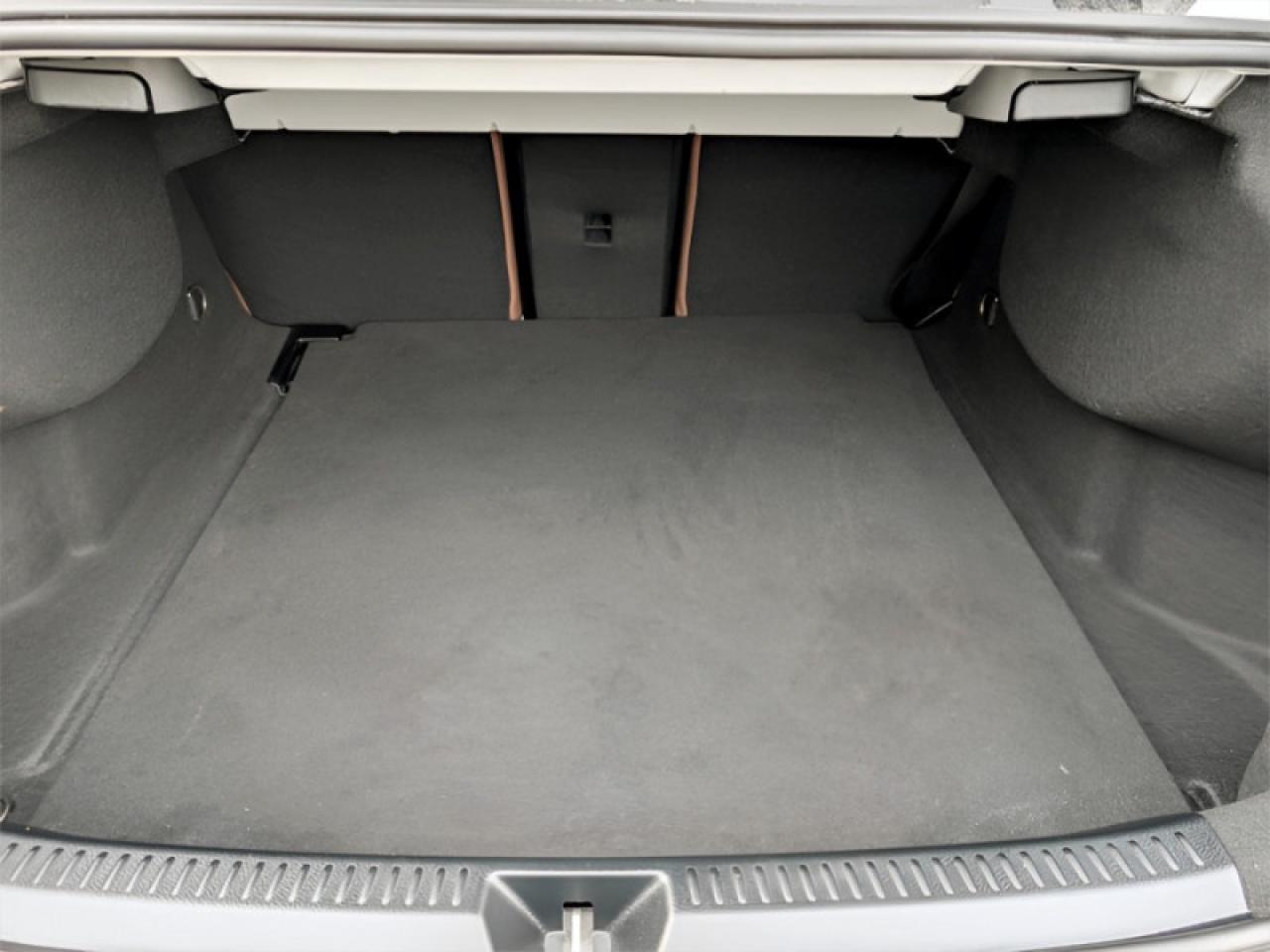 2020 Mercedes-Benz A A 220 4MATIC®  **AMG WHEELS - LOW KMS* Photo