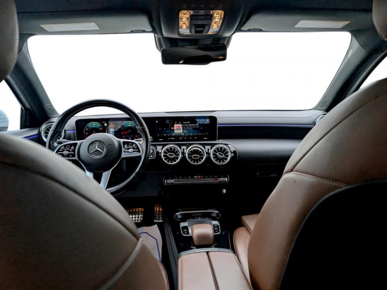 2020 Mercedes-Benz A A 220 4MATIC®  **AMG WHEELS - LOW KMS* Photo