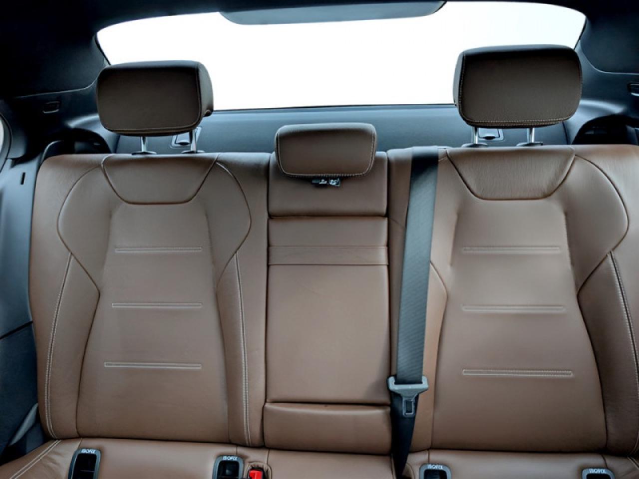 2020 Mercedes-Benz A A 220 4MATIC®  **AMG WHEELS - LOW KMS* Photo