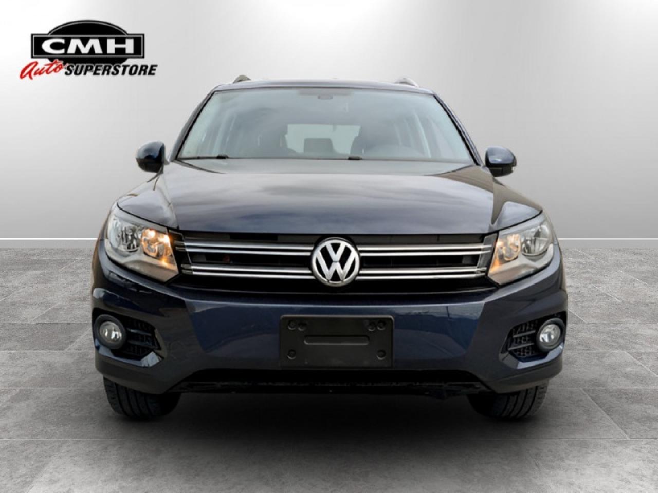 2017 Volkswagen Tiguan Comfortline  **LOW KMS - TECH PKG** Photo