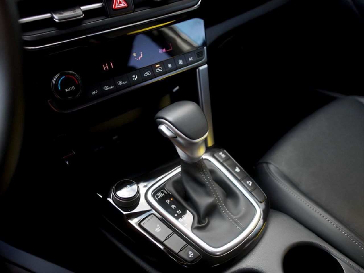 2025 Kia Seltos EX  **ULTRA LOW KMS - ONE OWNER** Photo