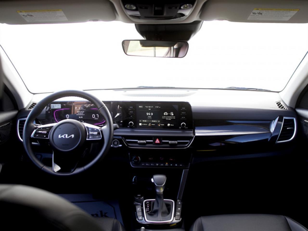 2025 Kia Seltos EX  **ULTRA LOW KMS - ONE OWNER** Photo