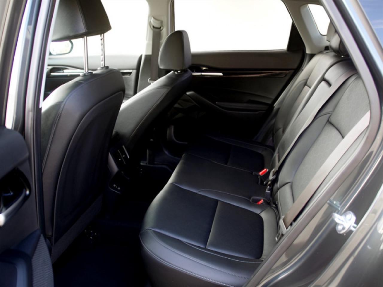 2025 Kia Seltos EX  **ULTRA LOW KMS - ONE OWNER** Photo