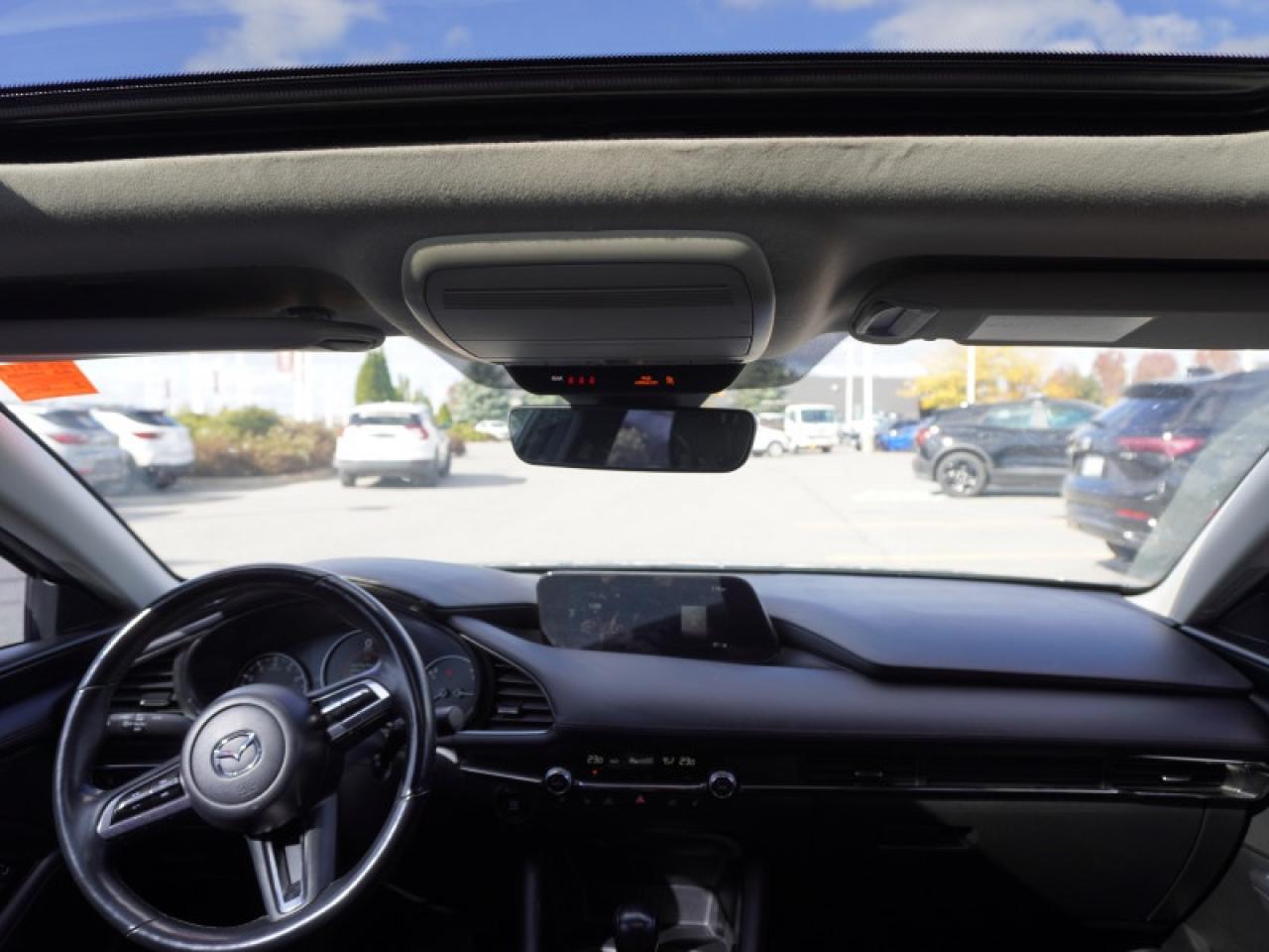 2022 Mazda MAZDA3 GS Photo