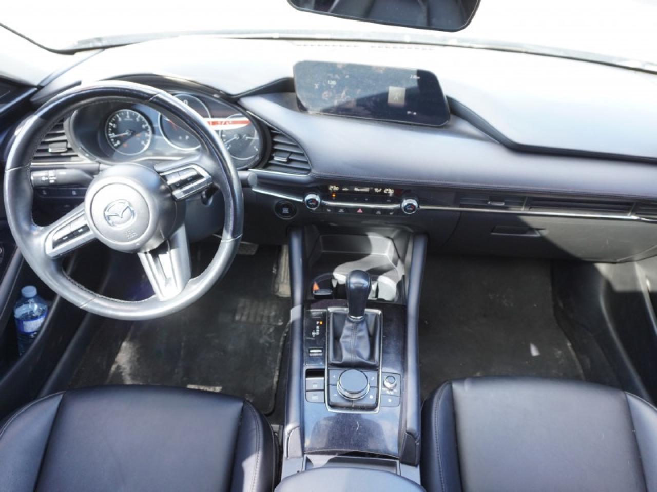 2022 Mazda MAZDA3 GS Photo