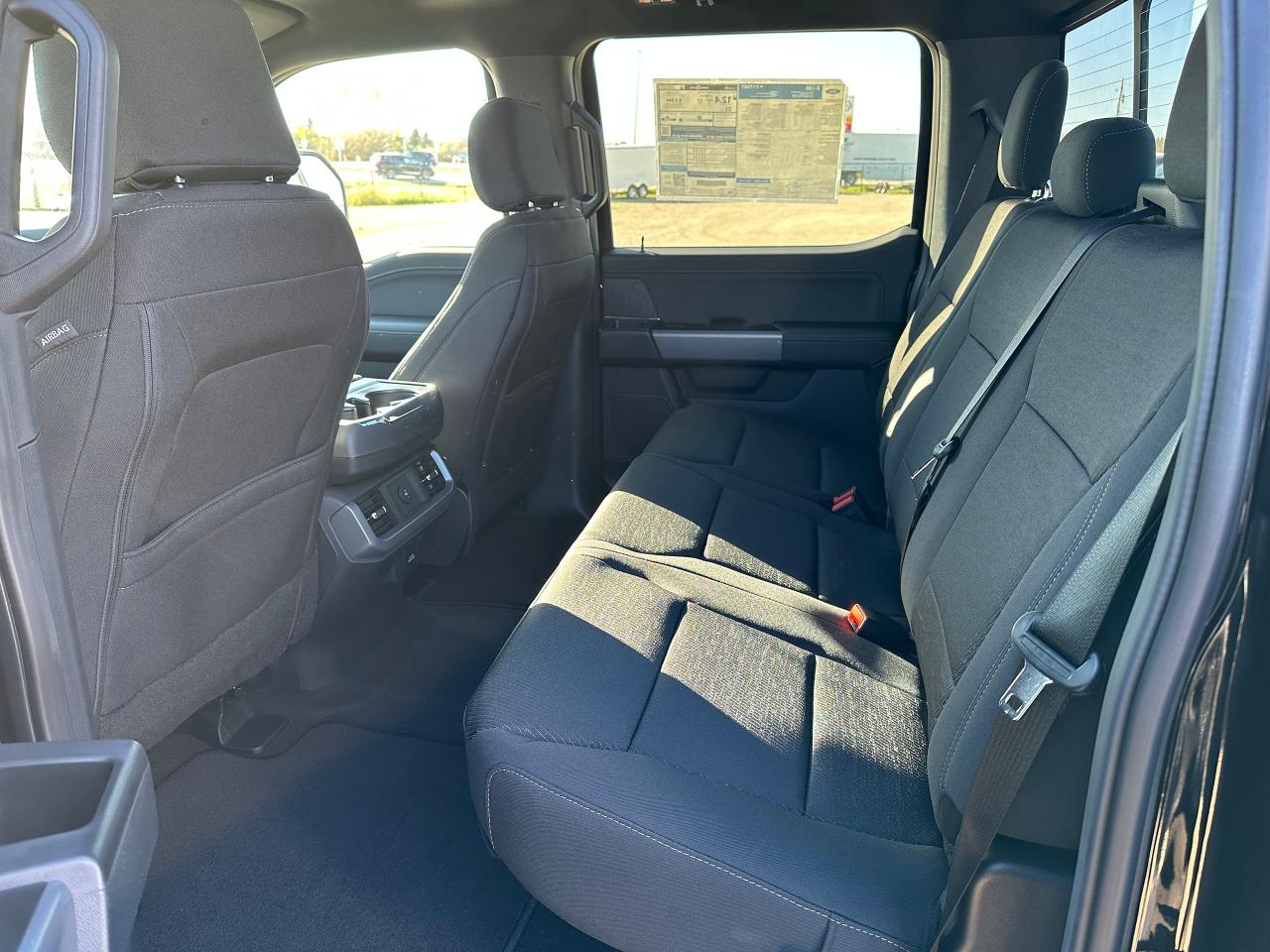 2025 Ford F-150 XLT 4WD SuperCrew 5.5' Box 302A Photo5