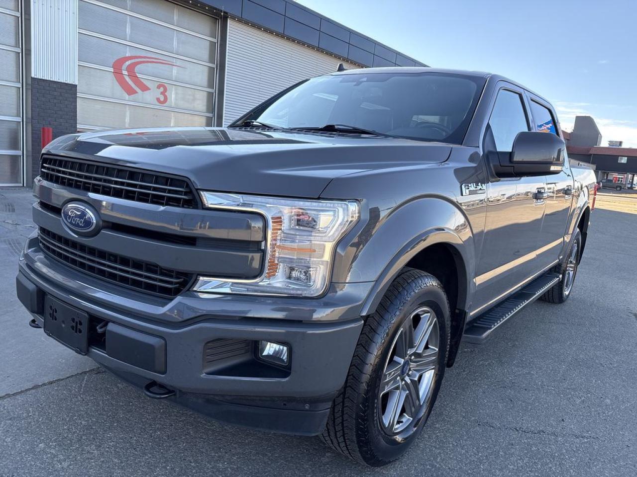 2020 Ford F-150 Lariat Photo1