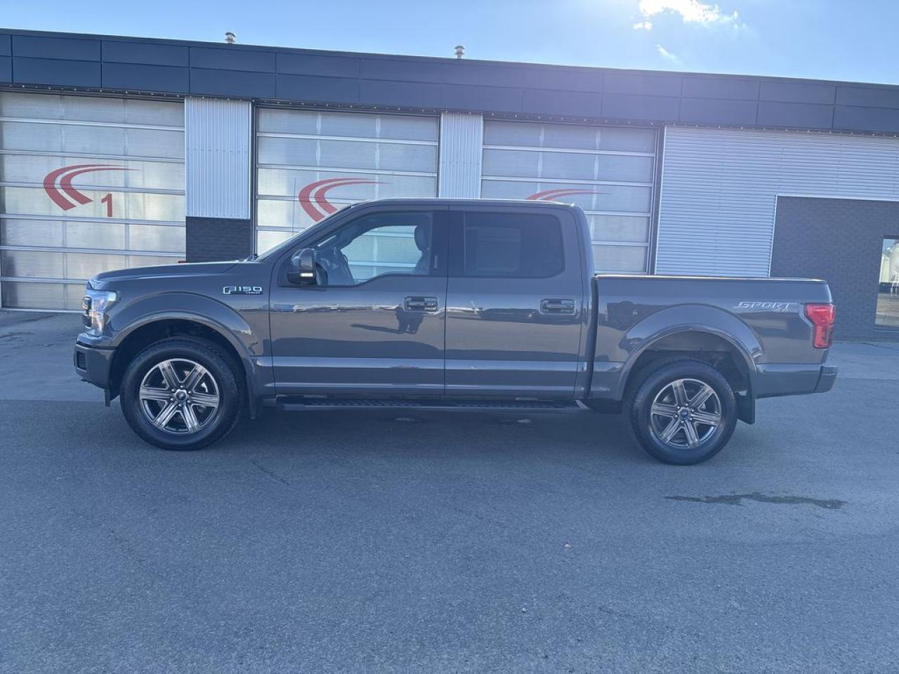 2020 Ford F-150 Lariat Photo3
