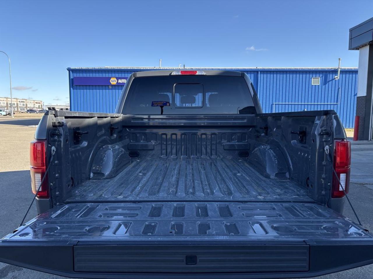 2020 Ford F-150 Lariat Photo5