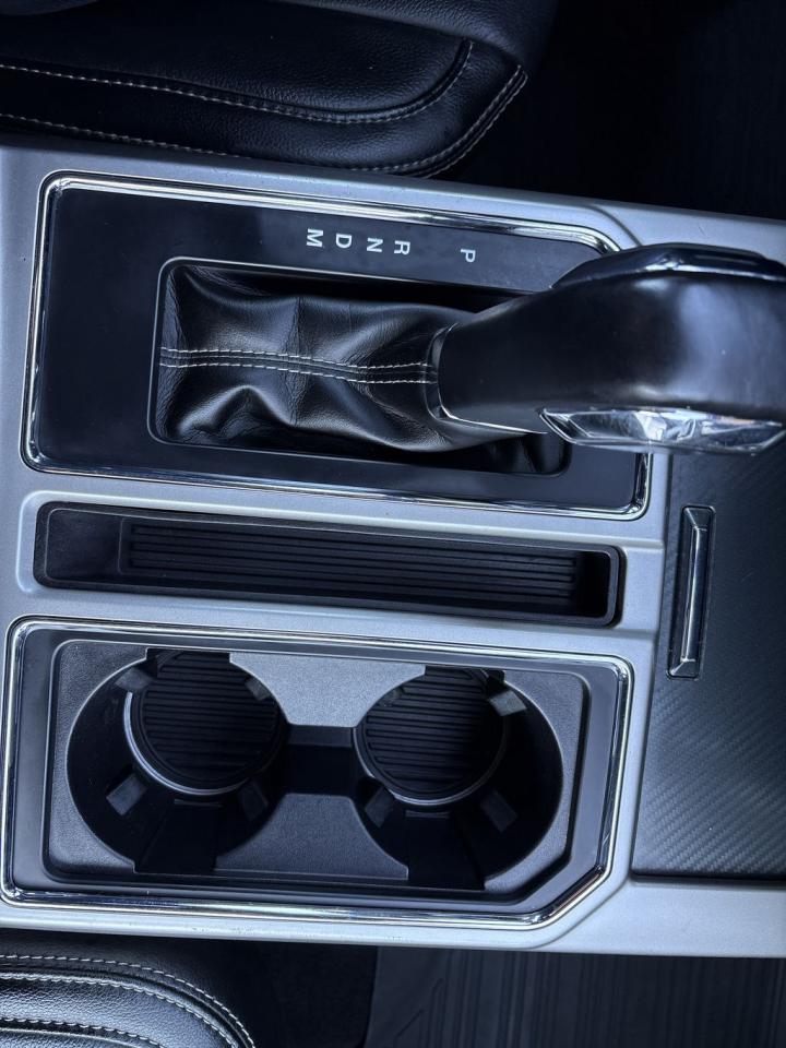 2020 Ford F-150 Lariat Photo5