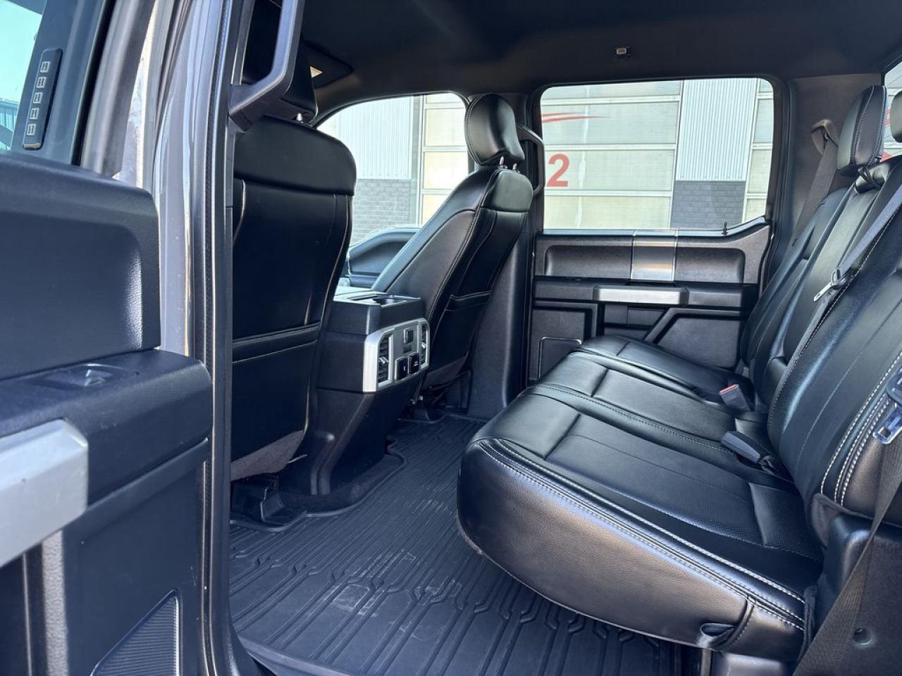 2020 Ford F-150 Lariat Photo5