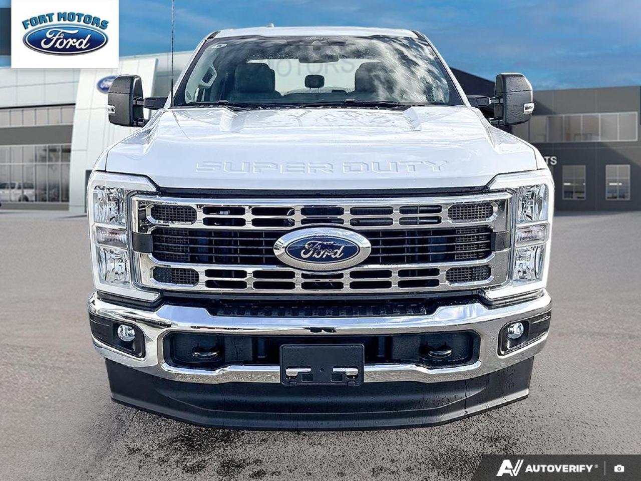 2026 Ford F-350 Super Duty SRW XLT Photo