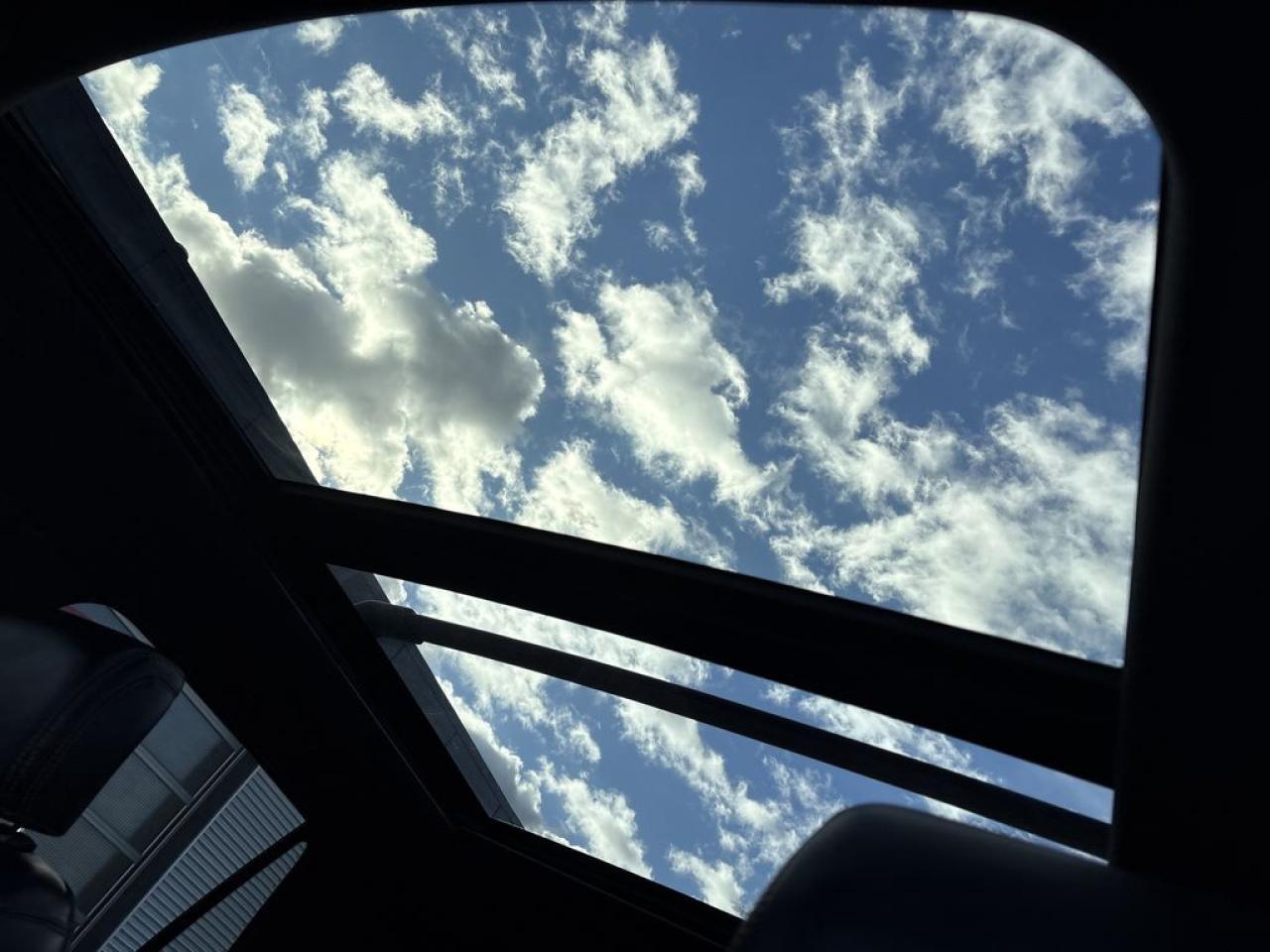 2022 Ford Expedition Platinum Photo5