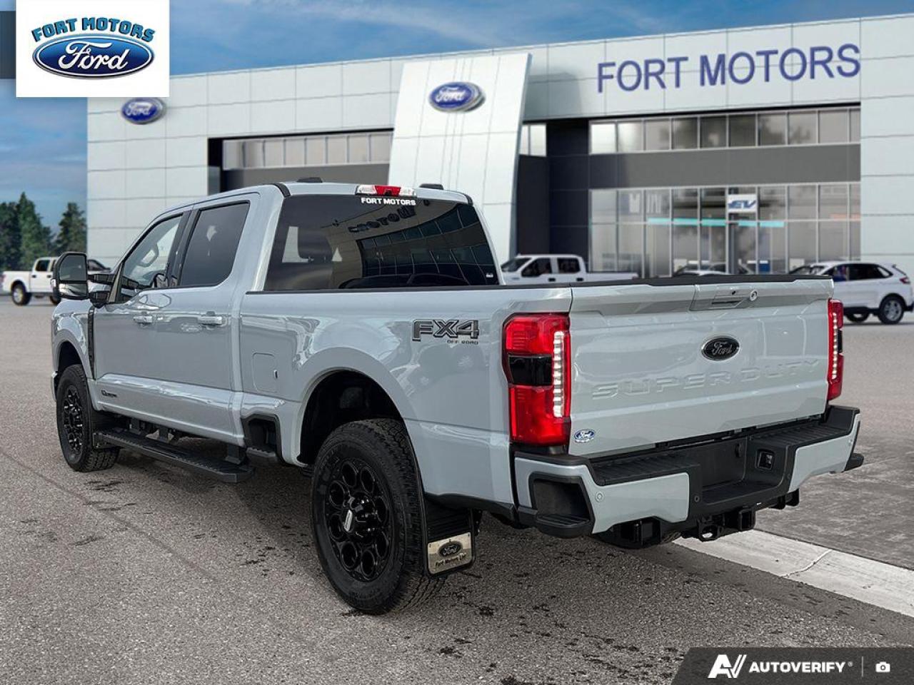 2026 Ford SUPERDUTY F-350® Lariat® Photo