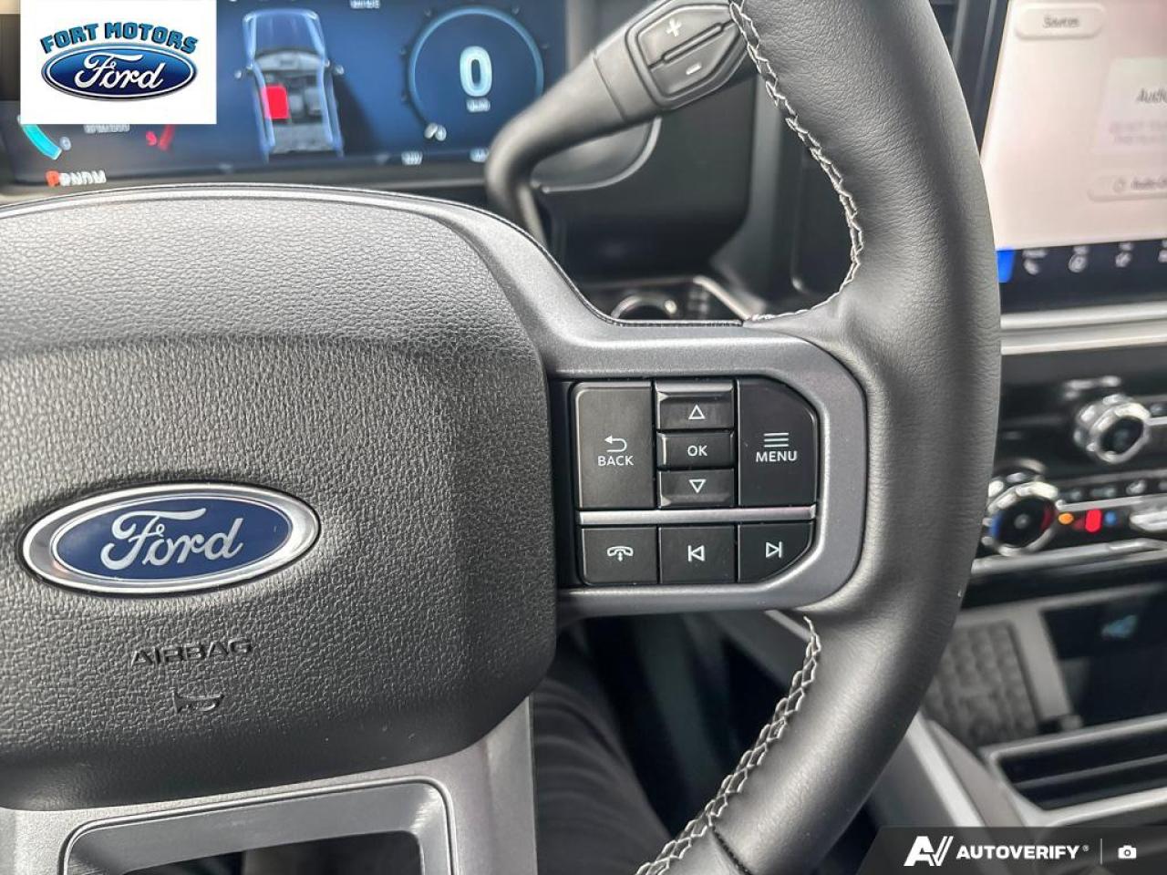 2026 Ford SUPERDUTY F-350® Lariat® Photo5